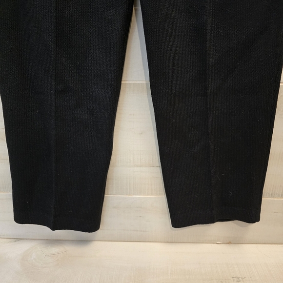 {2} St. John Basics Black Knit Casual Pants - Picture 4 of 10